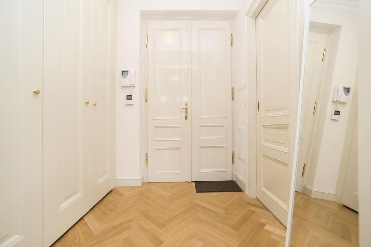 Milosrdnych Apartments Praha Pokoj fotografie