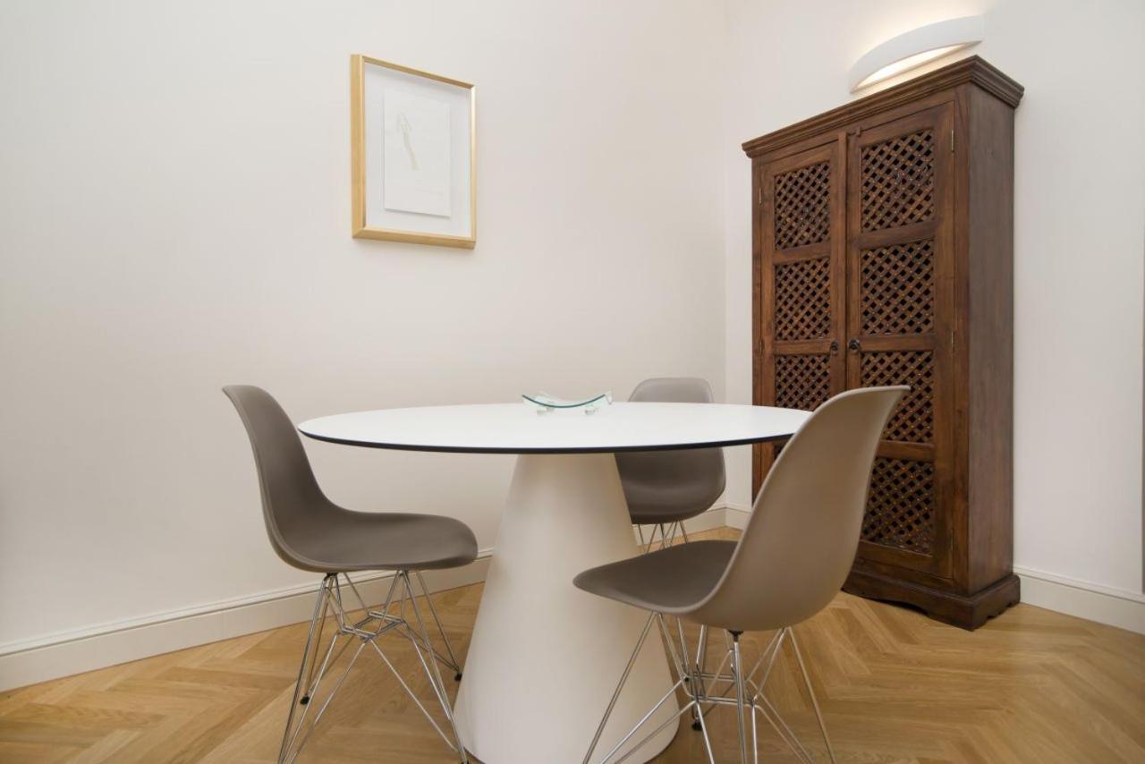 Milosrdnych Apartments Praha Pokoj fotografie